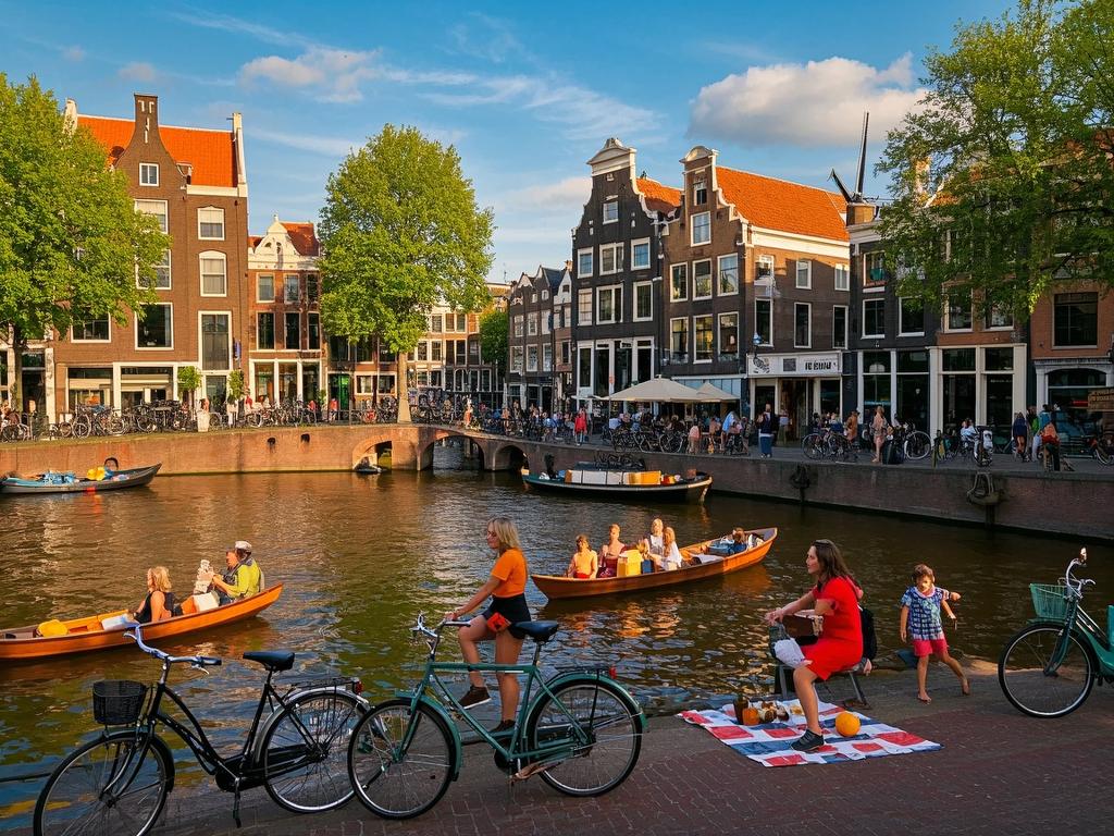 Amsterdam: Canals, Bikes, and Dutch Delights!